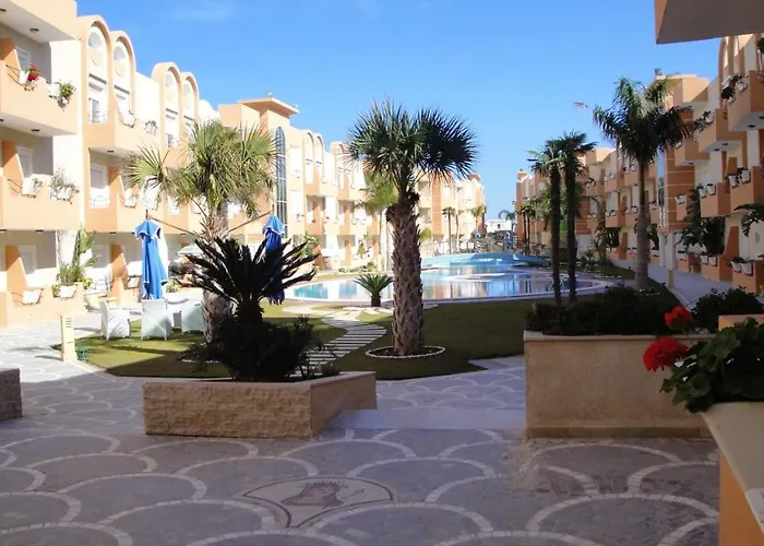 2 Bedrooms Appartement At Port El Kantaoui 200 M Away From The Beach With Sea View Shared Pool And Furnished Balcony acceptant les animaux