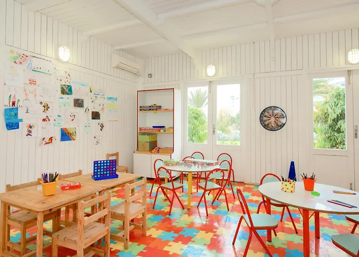 Hotel con campo da tennis a Mahdia