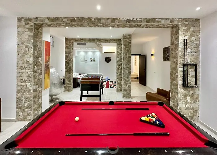 Gammarth Touristique Piscine Commune Bord De Mer Sukrah acceptant les animaux