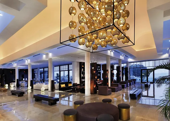La Marsa Hotels with Tennis Court
