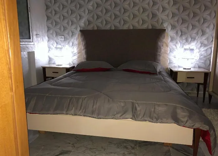 Appartement S+1 Luxueux Aux Jardins De Carthage Tunis