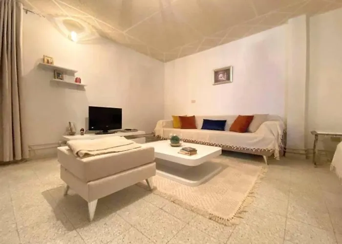 Boutique Cosy 2 pièces charmant et spacieux Tunisi
